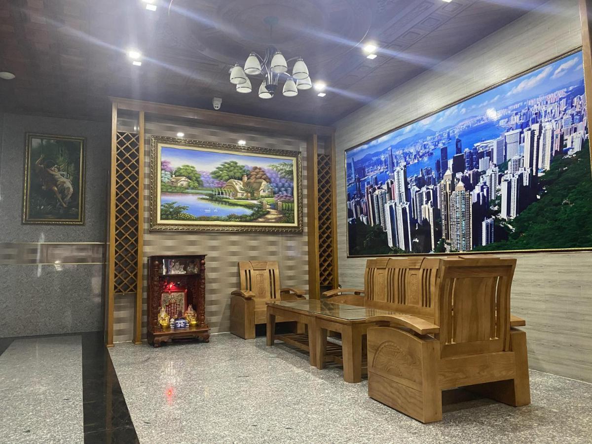 Hoang Quan Khách sạn tình yêu *